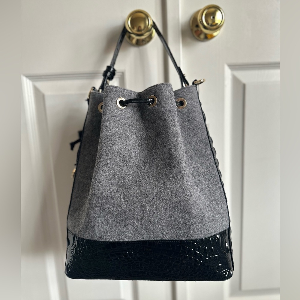 Brahmin Marlowe Bucket Bag NWT - Picture 4 of 12
